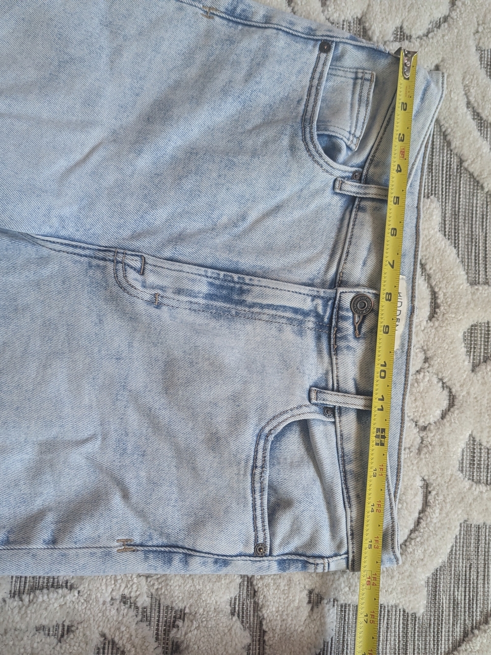 Sz 29 Light Wash Distressed Women's Jeans - Light Blue - Picture 4 of 6